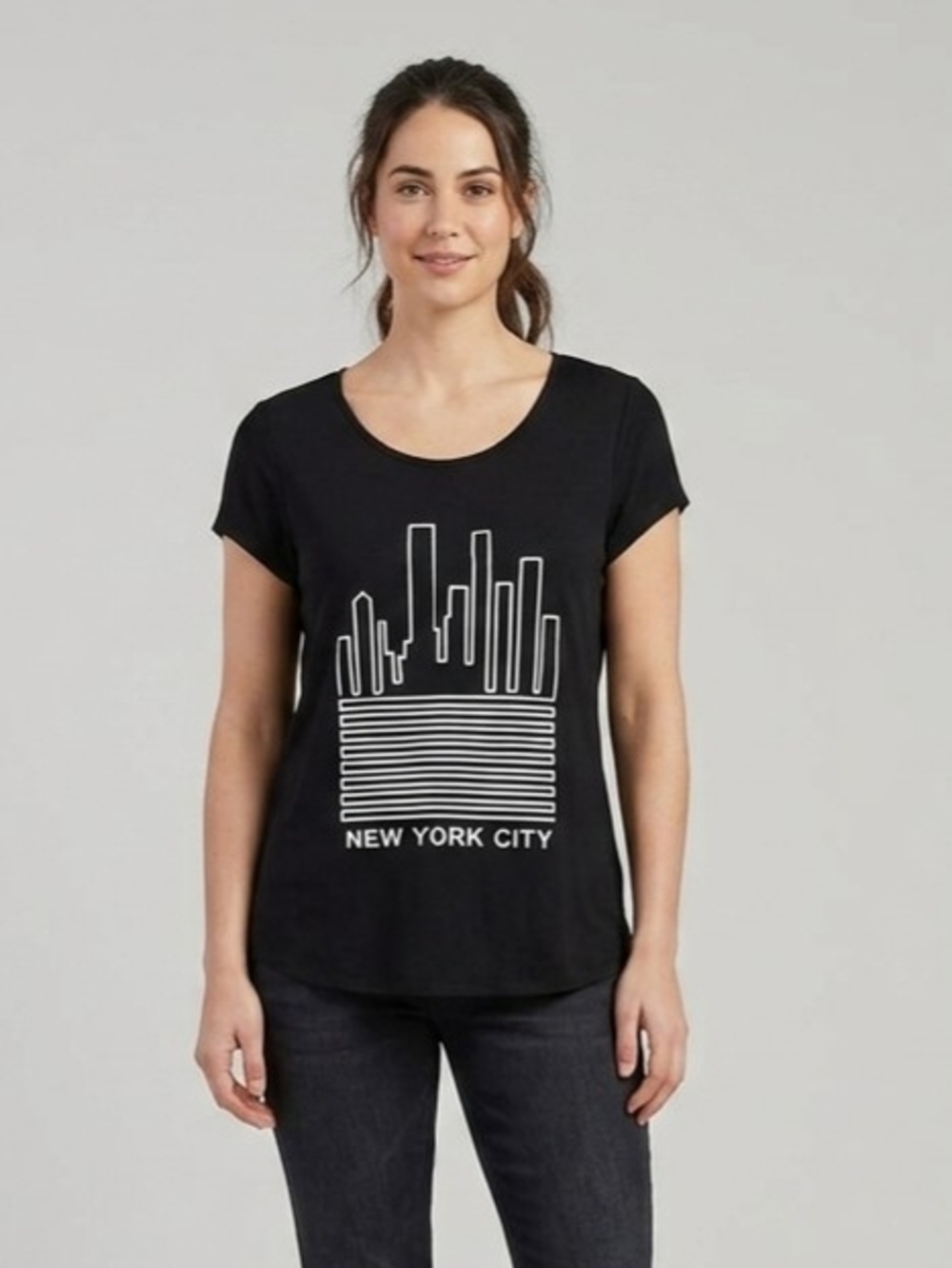 BNWT Reitmans NYC Skyline Black Short Sleeve Graphic Tee Top Plus Size 2X Trendy
